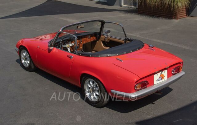 Lotus Elan 1967 image number 15