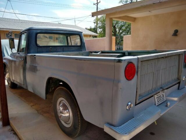 International Harvester 1200B 1967 image number 2