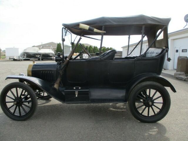 Ford Model T 1916 image number 2