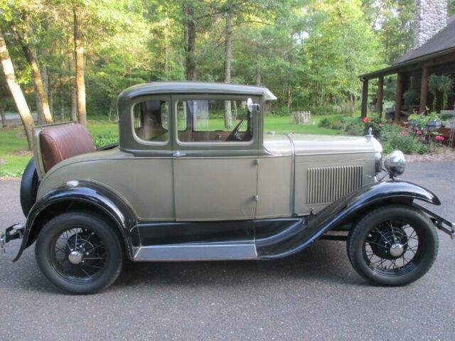 Ford Model A 1930 image number 28