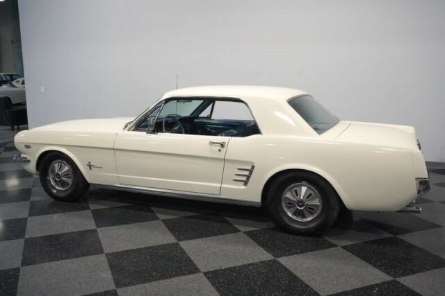 Ford Mustang 1966 image number 32