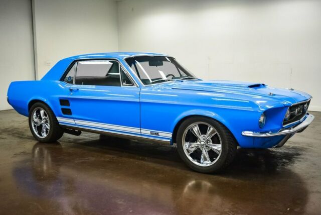 Ford Mustang 1967 image number 24