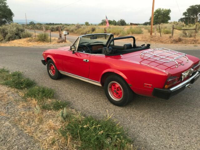 Fiat 124 Spider 1979 image number 24