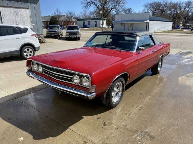 Ford Fairlane Convertible 1968 image number 2