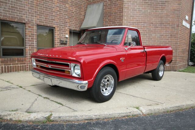 Chevrolet C20 1967 image number 24