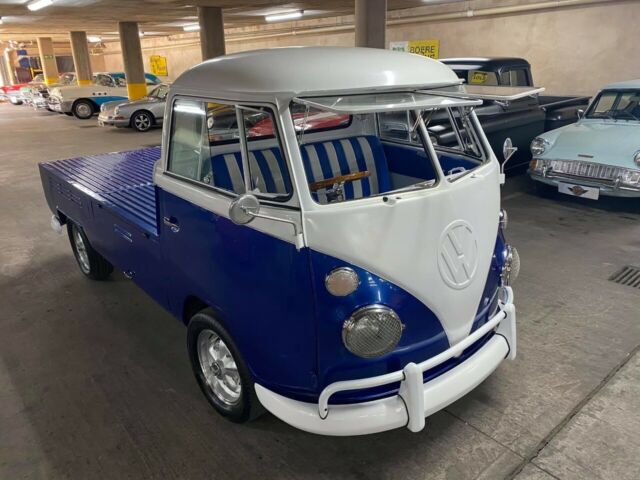 Volkswagen Bus/Vanagon 1975 image number 22