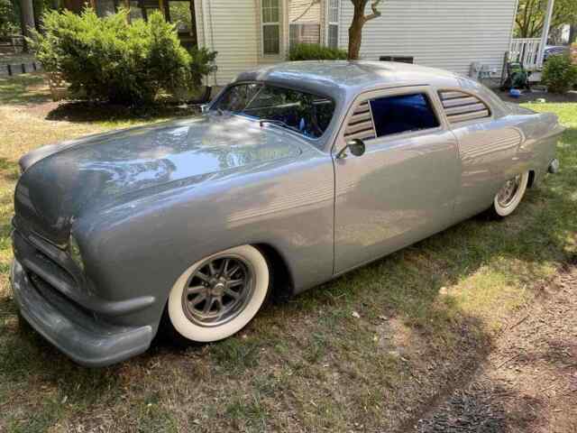 Ford Coupe 1949 image number 13