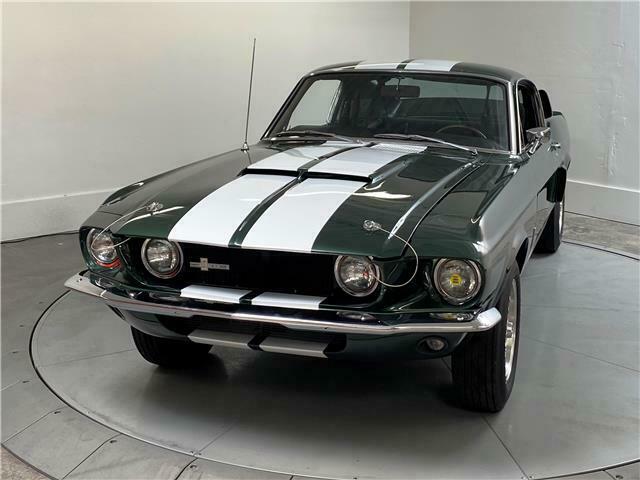 Ford Mustang 1967 image number 17