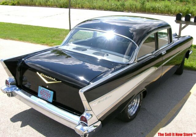 Chevrolet Bel Air/150/210 1957 image number 28