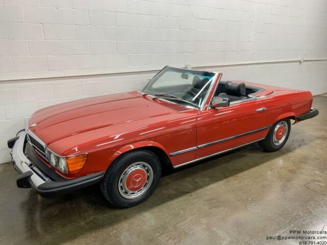 Mercedes-Benz SL-Class 1977 image number 16