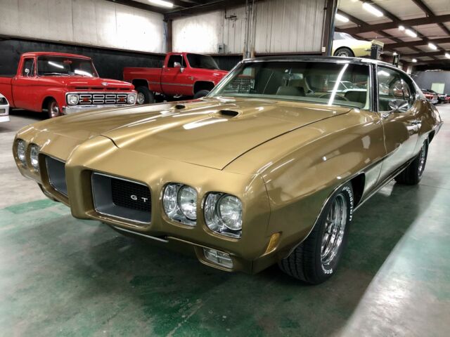 Pontiac GTO 1970 image number 0