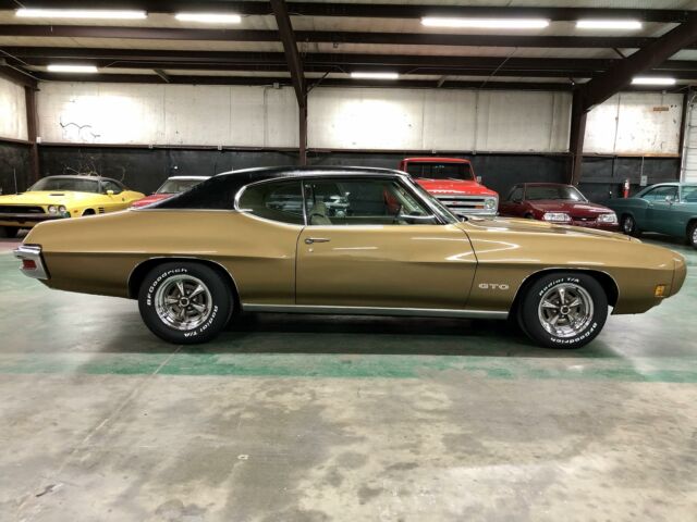 Pontiac GTO 1970 image number 29