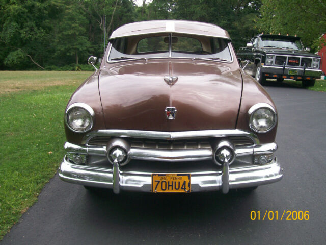 Ford Custom 1951 image number 0