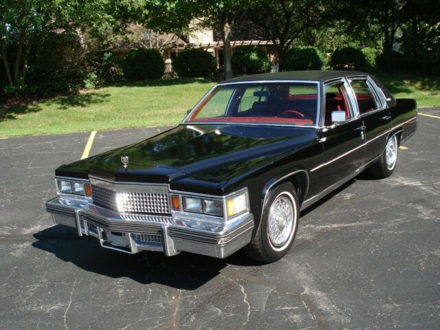 Cadillac Fleetwood 1979 image number 0