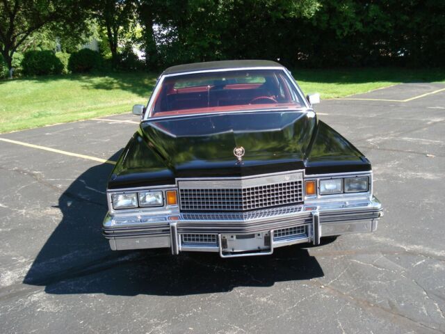 Cadillac Fleetwood 1979 image number 1