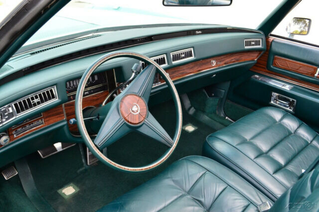 Cadillac Eldorado 1976 image number 23