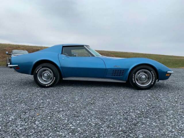 Chevrolet Corvette 1971 image number 15