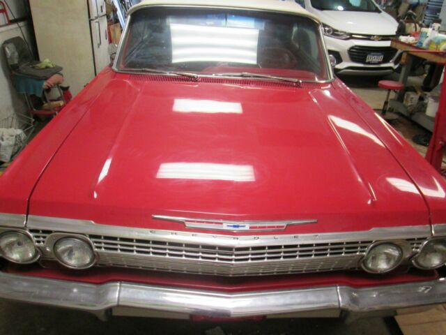 Chevrolet Impala 1963 image number 0