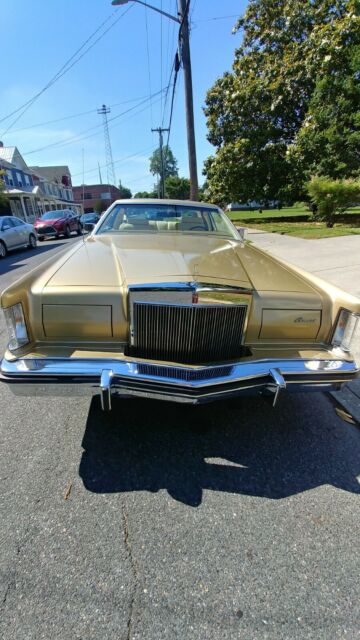 Lincoln Continental 1979 image number 18