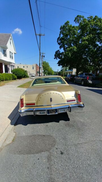 Lincoln Continental 1979 image number 20