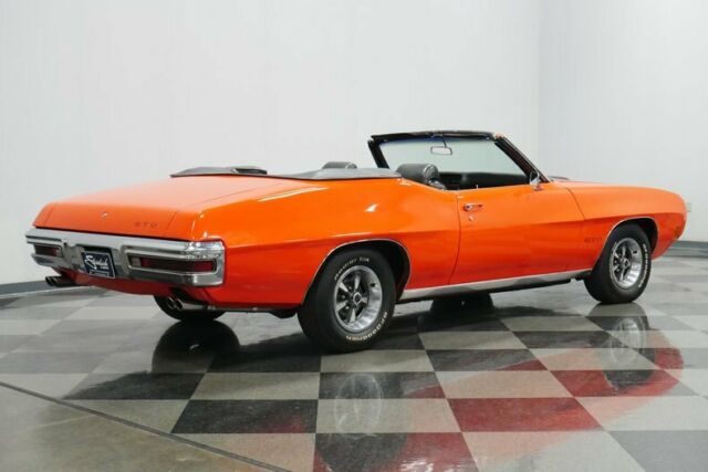 Pontiac GTO 1970 image number 13