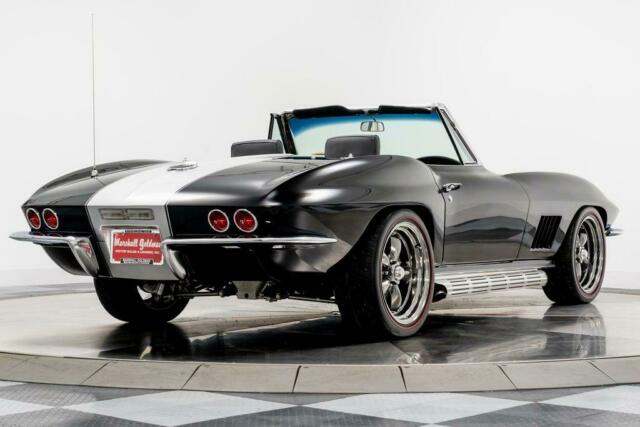 Chevrolet Corvette 1967 image number 7