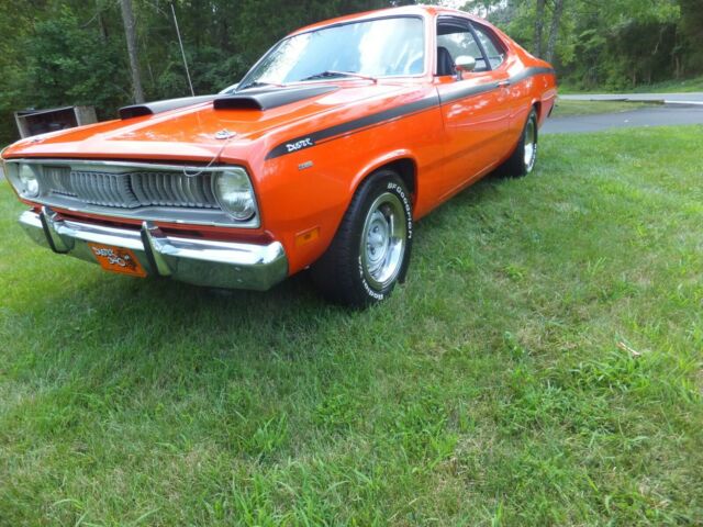 Plymouth Duster 1971 image number 0