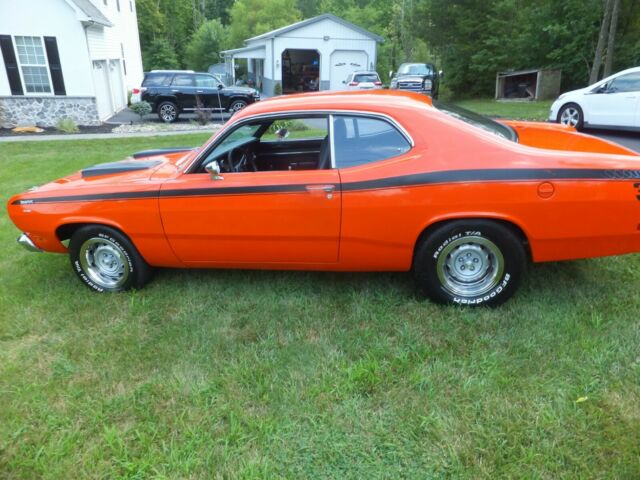 Plymouth Duster 1971 image number 23