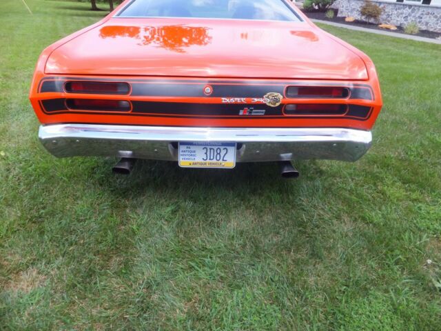 Plymouth Duster 1971 image number 31