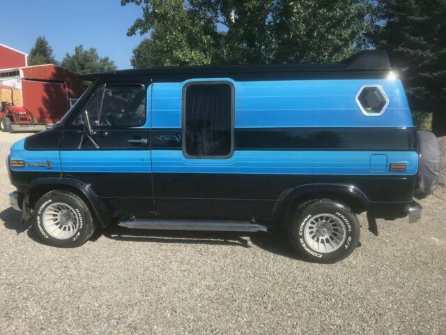 Chevrolet G20 Shorty van 1978 image number 0