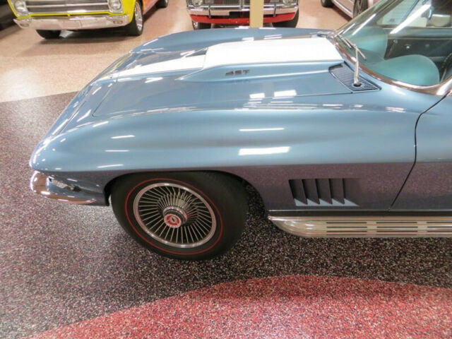 Chevrolet Corvette 1967 image number 31