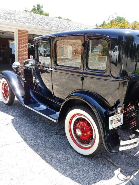 Ford Model A 1930 image number 0