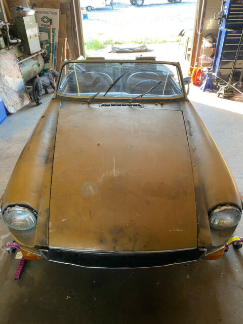 MG MGB 1971 image number 26