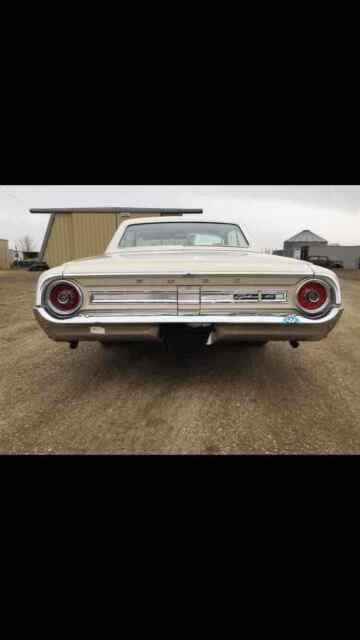 Ford Galaxie 500 1964 image number 2