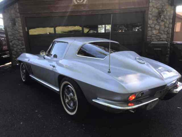 Chevrolet Corvette 1966 image number 28