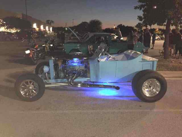 Ford Roadster 1923 image number 0