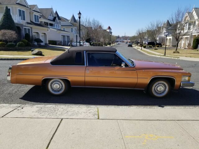 Cadillac DeVille 1979 image number 4