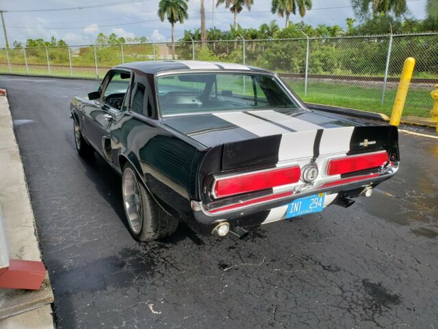 Ford Mustang 1967 image number 23