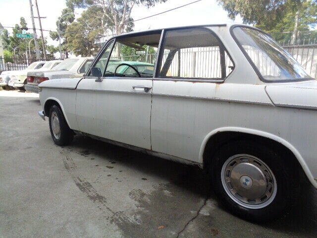 BMW 2002 1967 image number 33