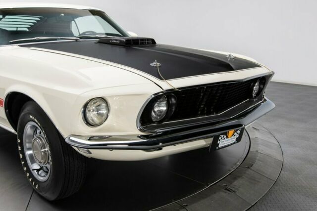 Ford Mustang 1969 image number 13