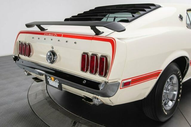 Ford Mustang 1969 image number 21