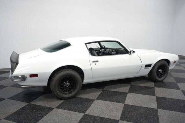 Pontiac Firebird 1971 image number 14