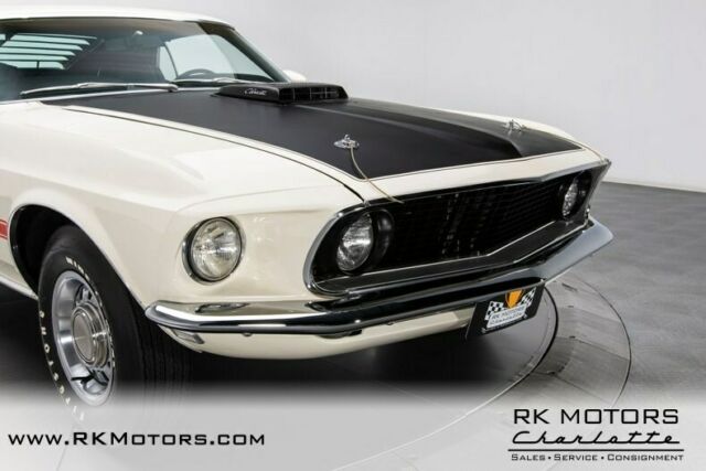 Ford Mustang 1969 image number 13