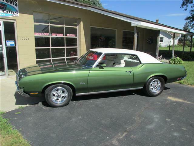 Oldsmobile Cutlass 1972 image number 28