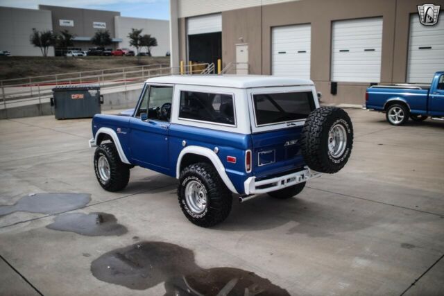 Ford Bronco 1975 image number 11