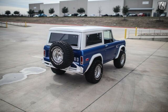 Ford Bronco 1975 image number 17