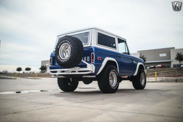 Ford Bronco 1975 image number 19