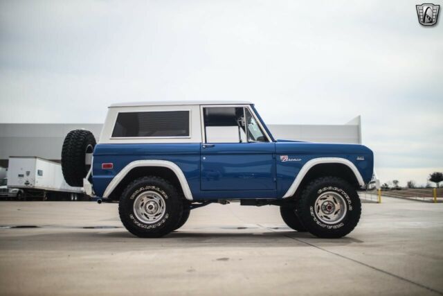 Ford Bronco 1975 image number 22