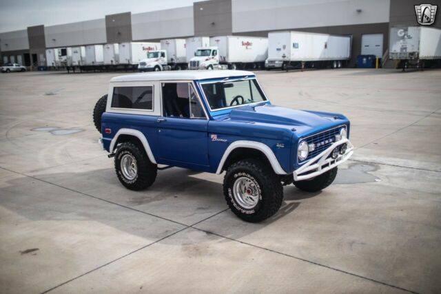 Ford Bronco 1975 image number 23