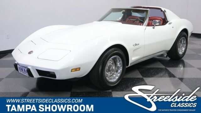 Chevrolet Corvette 1975 image number 0